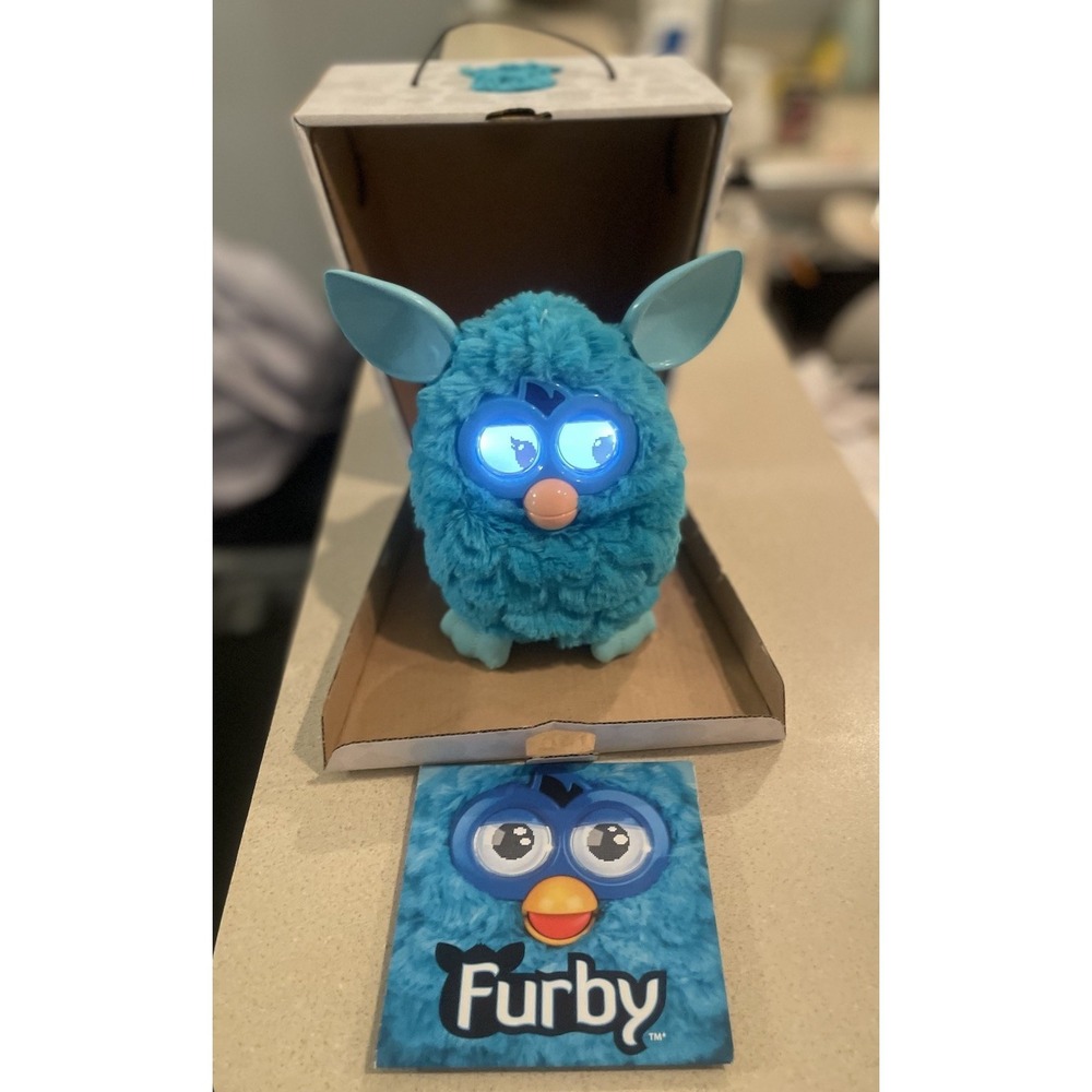 In Box Original Teal Blue Furby 2012 WORKS A Mind Of‎ It's Own Hasbro funny Gift